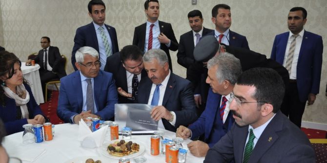 Bakan Ahmet Arslan, Stk’larla Bir Araya Geldi