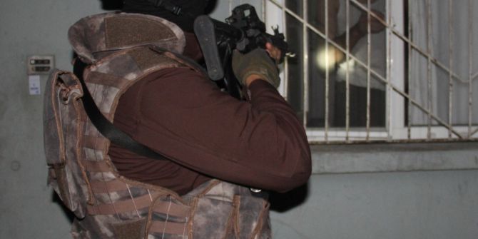 Adana’da 500 Polisle Deaş Ve El Nusra Operasyonu
