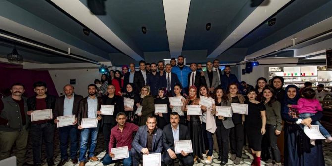 Tokatlı Fotoğraf Sanatçılarına Sertifika