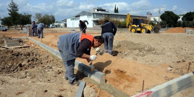 Kepez Altınova Orta Mahallesi’ne Yeni Park