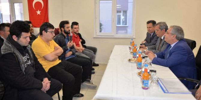 Vali Nayir: Dumlupınar Üniversitesi Kütahya’nın Bir Zenginliğidir