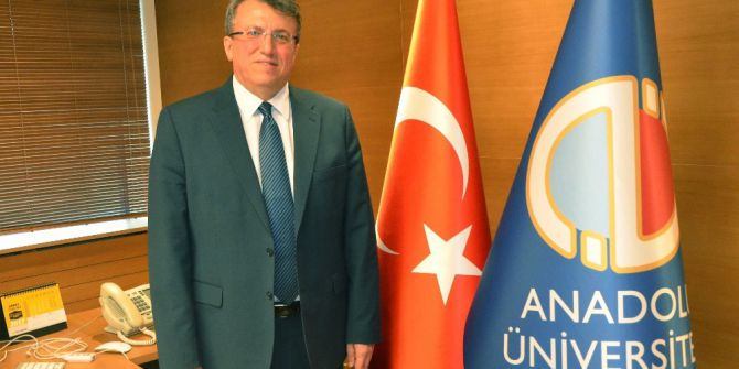 Açıköğretimdeki Engelli Öğrencilere Canlı Destek