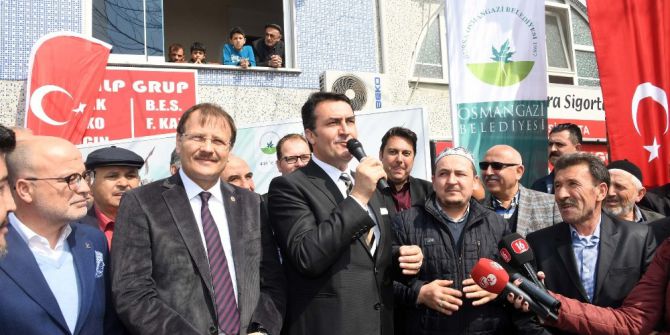 Osmangazi Depremde Zarar Gören Minareyi Yeniledi