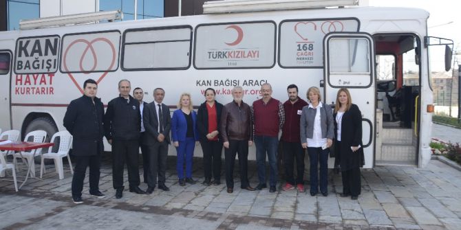 Belediye Personeli Kan Bağışında Bulundu