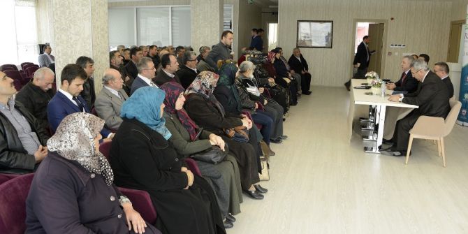 Meram’da Halk Toplantıları Sürüyor