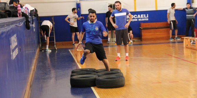 Ücretsiz Özel Yetenek Spor Kurslarında Eğitimler Sürüyor