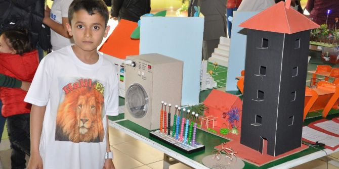 Yozgat’ta Öğrenciler Hünerlerini Sergiledi