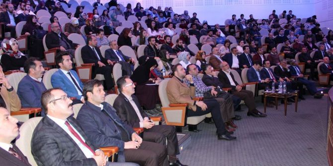 Yavilioğlu 25’inci Konferansını Erzurum’da Gerçekleştirdi