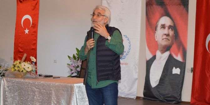 Besni’de Yeni Türkiye, Yeni Gelecek Konulu Konferans