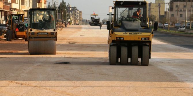 Akçakale’de 112 Acil Servis Yolu Asfaltlanıyor