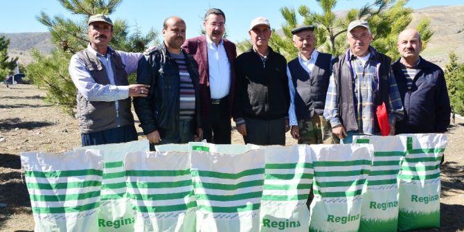 Başkan Gökçek Kalecik’te Çiftçilerle Buluştu