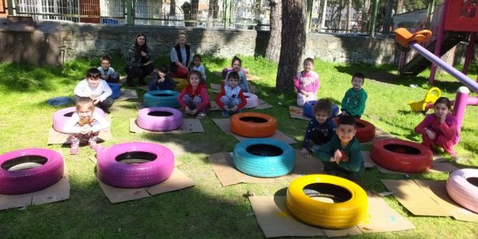 Veliler Boyadı Minikler Oyuncak Yaptı