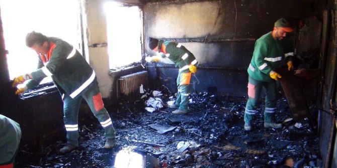 Ücretsiz Dershaneyi Önce Soydular Sonra Yaktılar