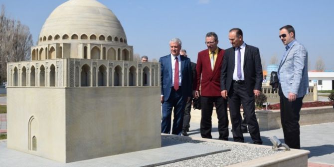 Türk Dünyası Bilim Kültür Ve Sanat Merkezi’nin İlk Konuğu