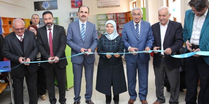 Selçuklu’dan 7 Okula Daha Yeni Kütüphane