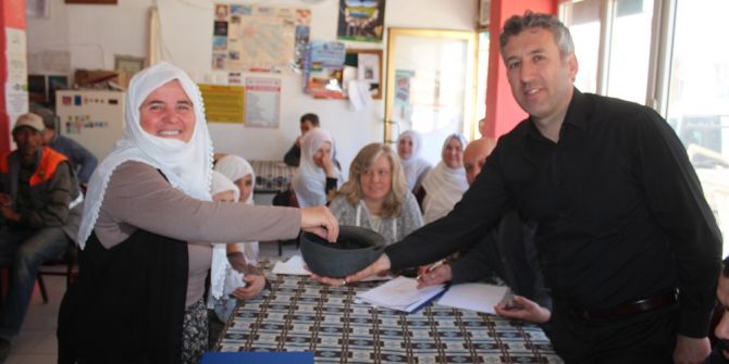 Sarıcakaya’da Üreticilere Sera Ve Süt Sığırcılığı Desteği