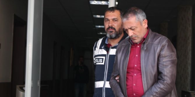 15 Ayrı Suçtan 45 Yıl Hapis Cezası Bulunan Adam Yakayı Ele Verdi