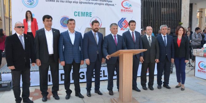 Cemre Etkinliğiyle Kitaplar Çocuklarla Buluştu