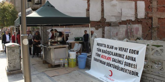 Salihli Kızılay’dan Kandil Lokması