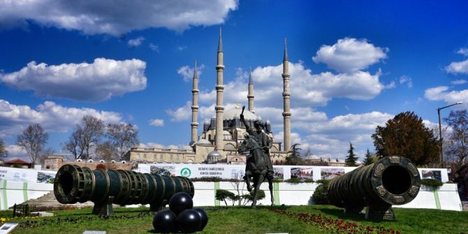 Fatih Sultan Mehmet Heykeli Ve Şahi Topları Edirnelilerle Buluşuyor