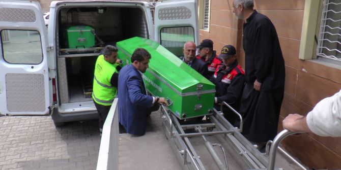 Kardeşlerin Kavgasında Ölen Kişinin Cenazesi Adli Tıp Morguna Kaldırıldı