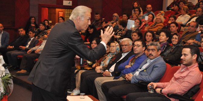 Ediz Hun Nazillili Hayranlarıyla Buluştu