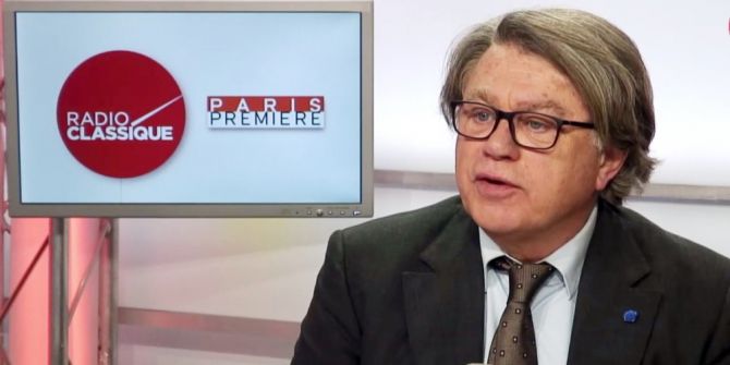 Irkçı Vekil, Cep Telefonundaki Siri’yi Ajan Sandı