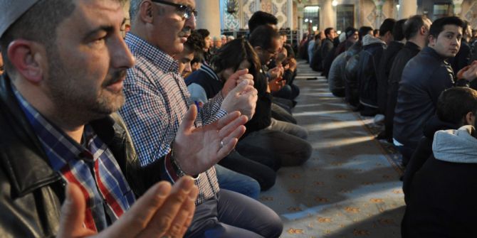 Regaip Kandilinde Camiler Doldu Taştı