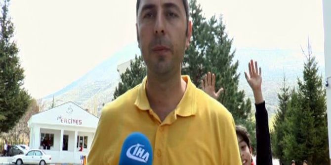 Kadraja Girebilmek İçin Yapmadığını Bırakmadı