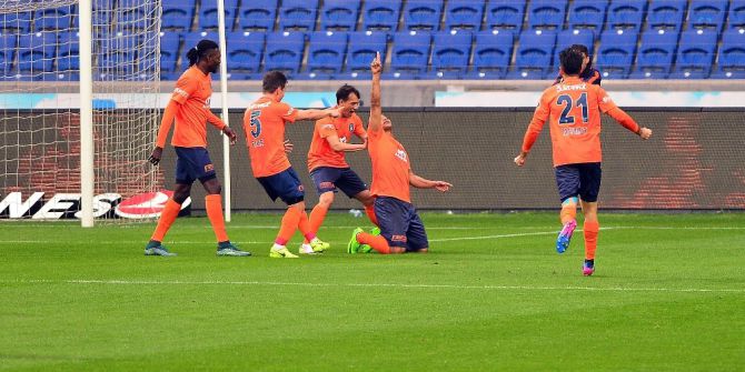 Medipol Başakşehir, Akhisar Deplasmanında