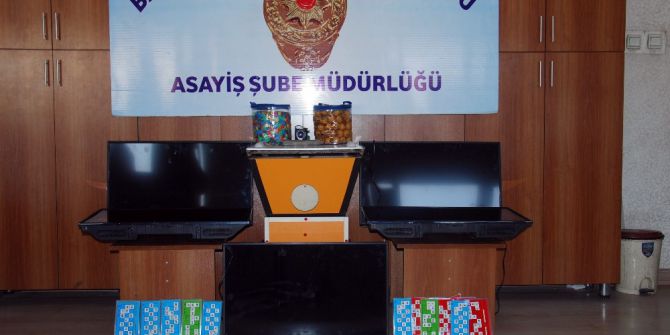 Kumar Oynatılan 4 İş Yeri Mühürlendi