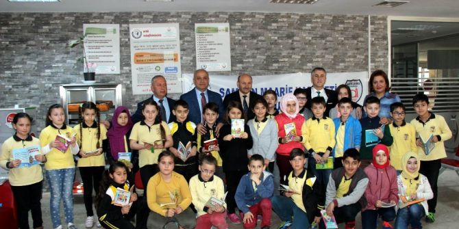 Hastanede Kitap Okuma Etkinliği