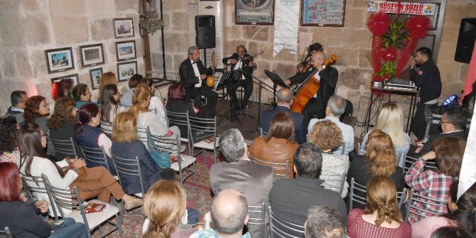 Yaylı Çalgılar Dinletisi Mest Etti