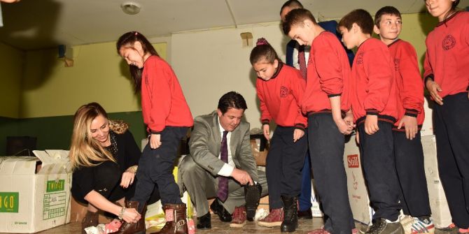 Aladağ’daki Kız Öğrencilere Büyükşehir’den Destek