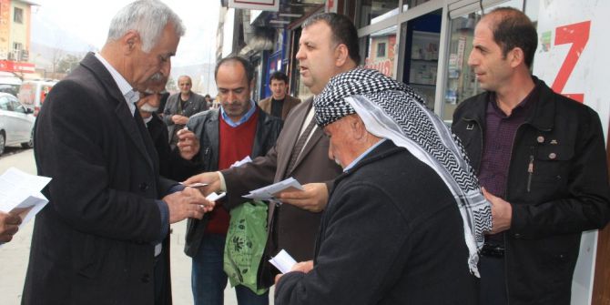 Başkan Karahanlı 10 Bin Broşür Dağıttı