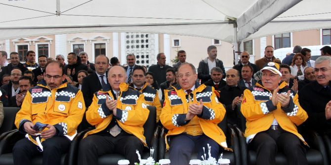 Bakan Akdağ, "Avm’lere Kalp Masajı Cihazı Koyacağız"