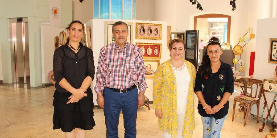 "Sanata Dönüşen Altın Eller" Sergisi