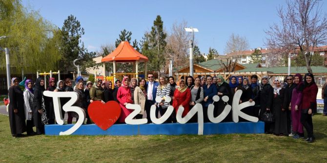 Belediye Başkanı Fatih Bakıcı’ya Ak Parti Kadın Kollarından Büyük Sürpriz