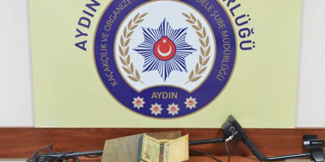 Tarihi Eser Kuran-ı Kerim’i, Satamadan Yakalandılar