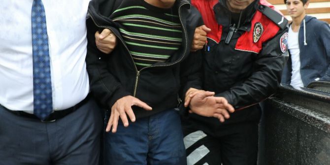 Polisin Ölümün Kıyısından Aldığı Engelli Gençten Teşekkür Yerine Sitem