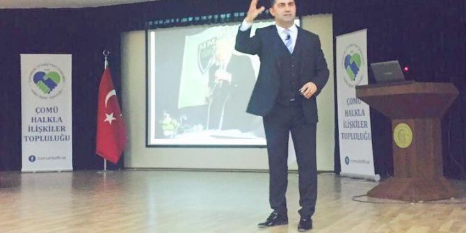 Siyasette Mizah Konferansı