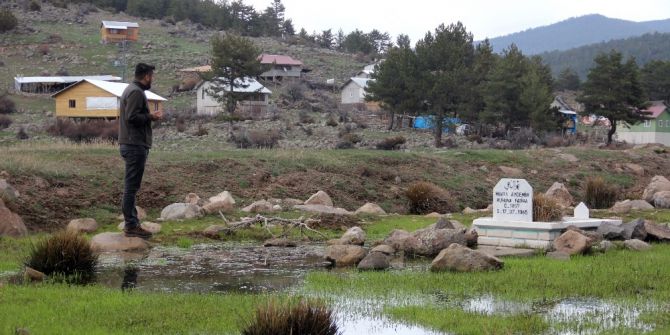 52 Yıllık Mezar Baraj Sularının İçinde Kaldı