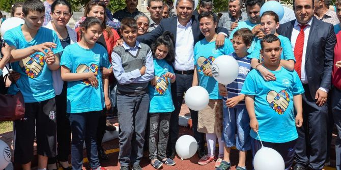 Muratpaşa Belediyesi’nden Özel Çocuklara Teknosınıf