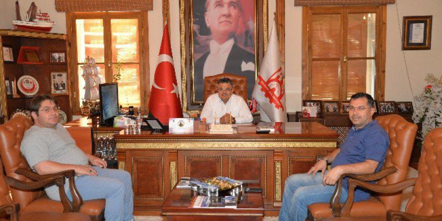 Eski Milli Eğitim Müdürü Altınkaynak’tan Veda Ziyareti