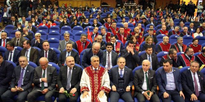 Omü’de 42. Yıl Coşkusu