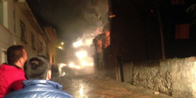 Osmaneli’de Yangın Paniği