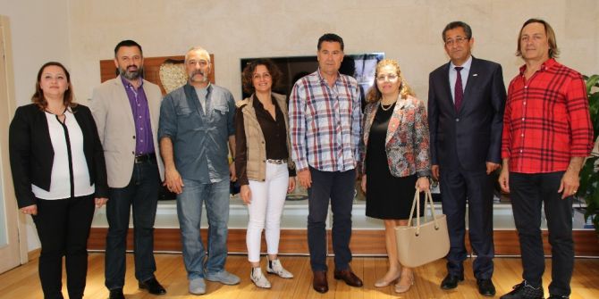 Bodrum Sağlık Vakfı’ndan Teşekkür Plaketi