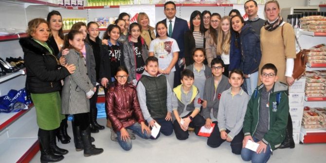 Minik Ellerin ’Çevre Dostu Sabunları’na Türkiye İkinciliği