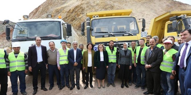 Büyükşehir Şahinbey Bölgesinde 331 Km Asfalt Yaptı