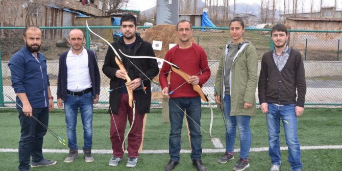 Hakkarili Okçular Destek Bekliyor